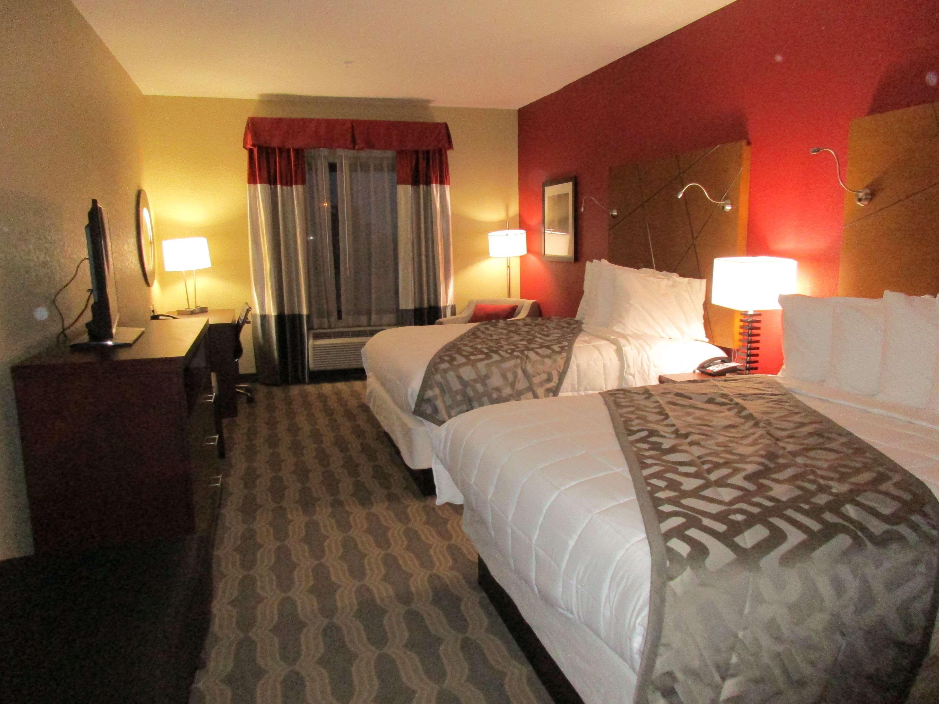 Best Western Plus Fairview Inn & Suites Экстерьер фото