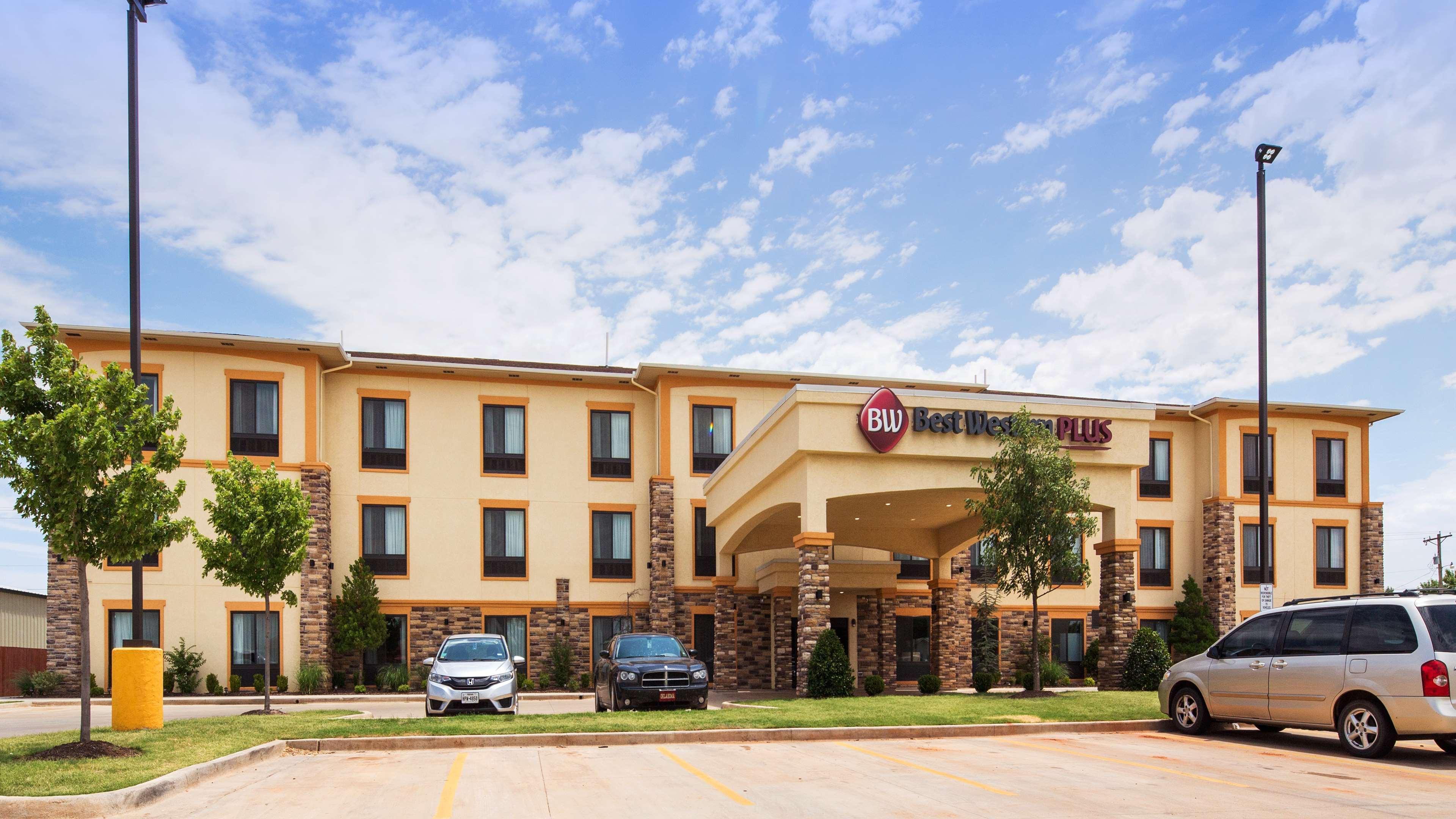 Best Western Plus Fairview Inn & Suites Экстерьер фото