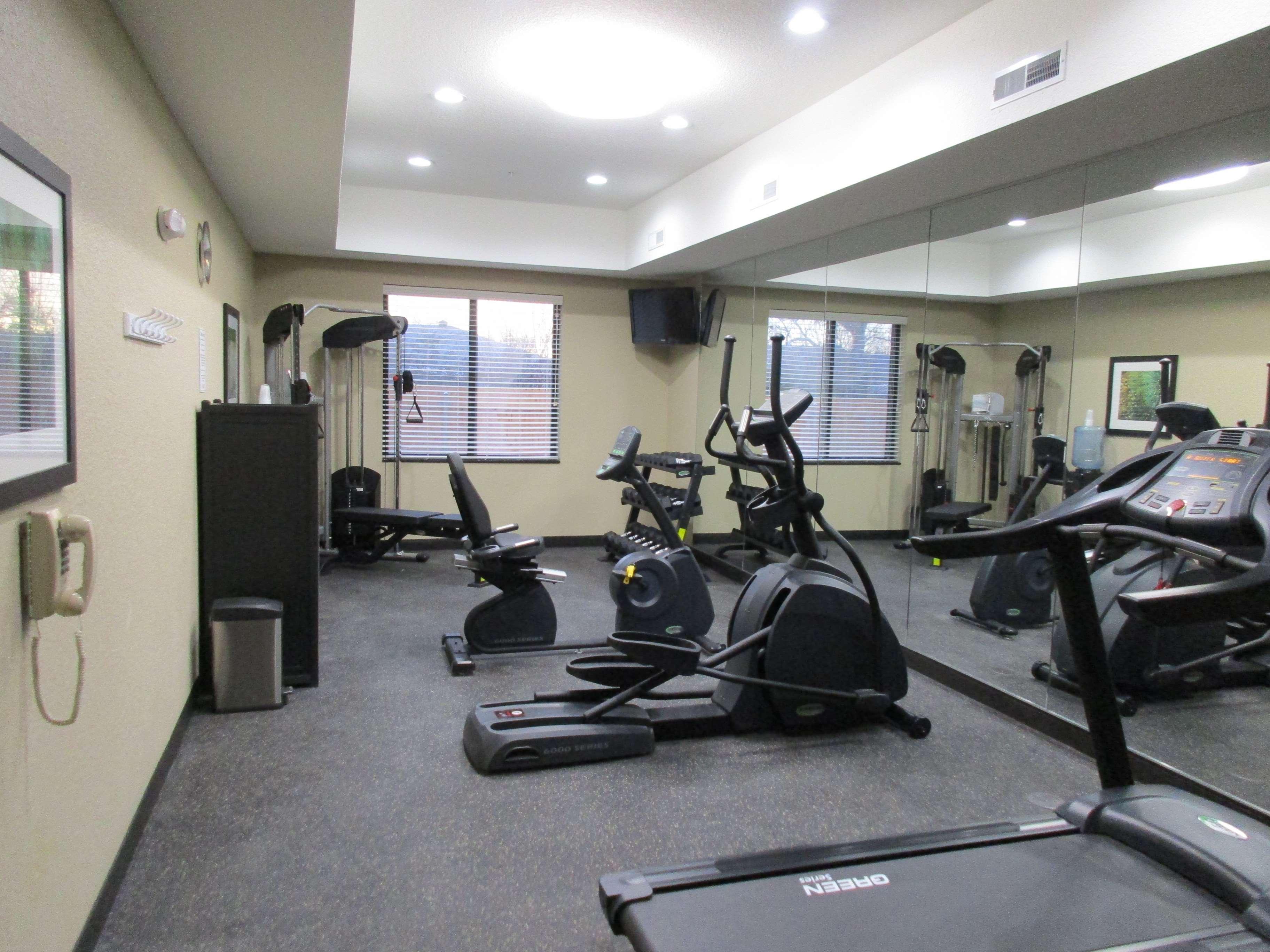 Best Western Plus Fairview Inn & Suites Экстерьер фото